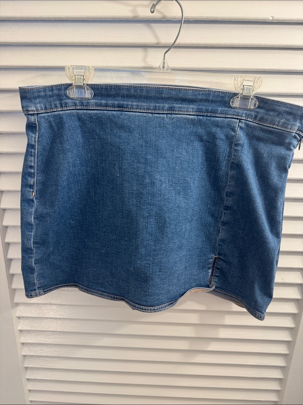 EUC AE Next Level Denim It Knit Mini Skort Size 12